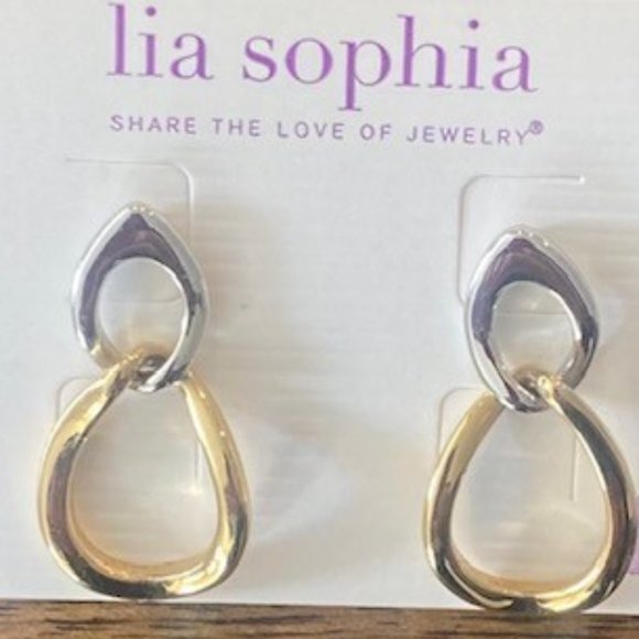 Lia Sophia “EMBRACE” Earrings - Picture 7 of 7